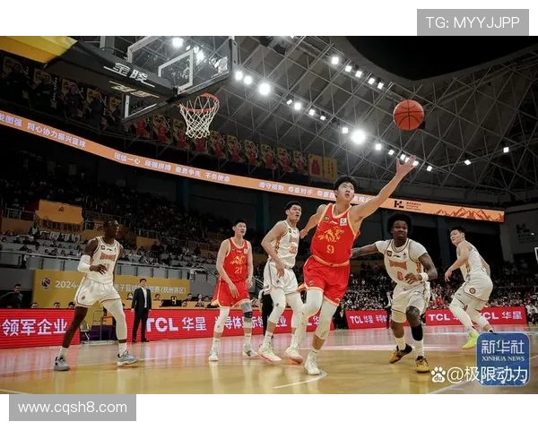 南京与无锡强强对话 展现两城篮球实力对决的精彩瞬间