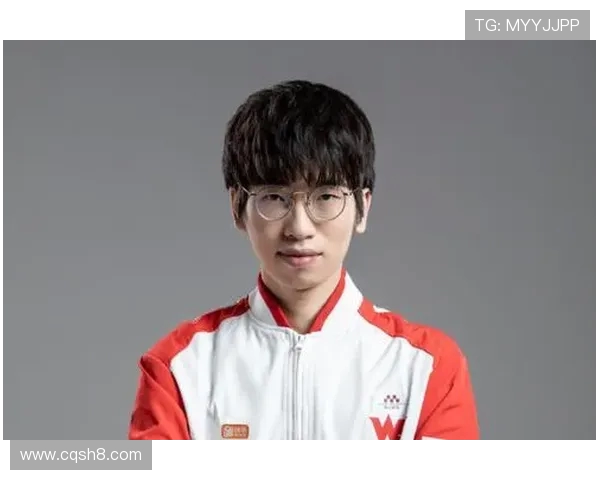 WE战队以76分稳居大师赛积分榜首位，其他战队紧随其后竞争激烈