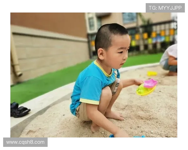 佩里湖鹰队与巨人队激战正酣精彩瞬间回顾与分析 佩里湖鹰队与巨人队激战正酣精彩瞬间回顾与分析